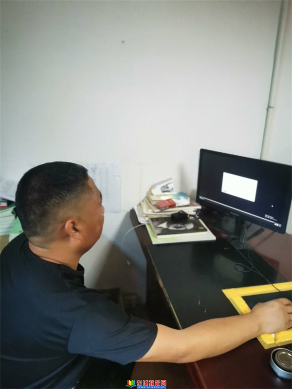 http://www.pcjyedu.cn/upload/2021-09-29/0c5cdda381895e5e28f0f50b51636cdb.jpg