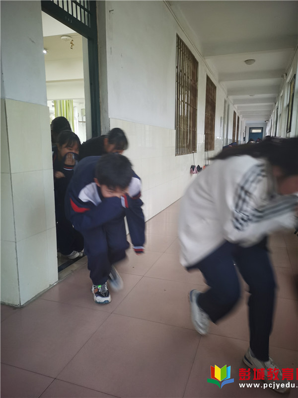 http://www.pcjyedu.cn/upload/2021-04-14/5a16908254f9dcebe99a5b1a48b5fc4b.jpg