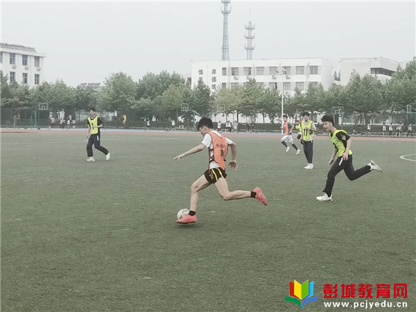 http://www.pcjyedu.cn/upload/2021-05-24/46285d27eeb4924ea97bcfe7dac46718.jpg