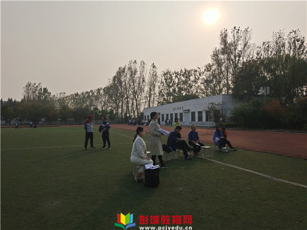 http://www.pcjyedu.cn/upload/2021-11-02/6b1b91f1465c03323e82b3226decaebe.jpg