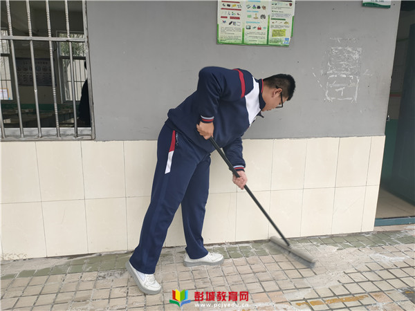 http://www.pcjyedu.cn/upload/2021-10-28/e3a9b5085e17a0ecc545ace5eacb9587.jpg