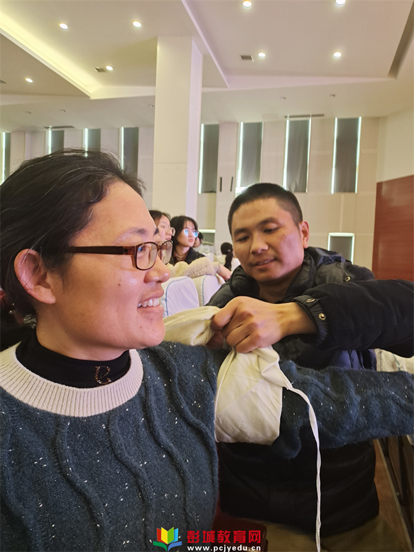 http://www.pcjyedu.cn/upload/2021-11-25/a8c30820cf05d729639d2e3c348e5361.jpg
