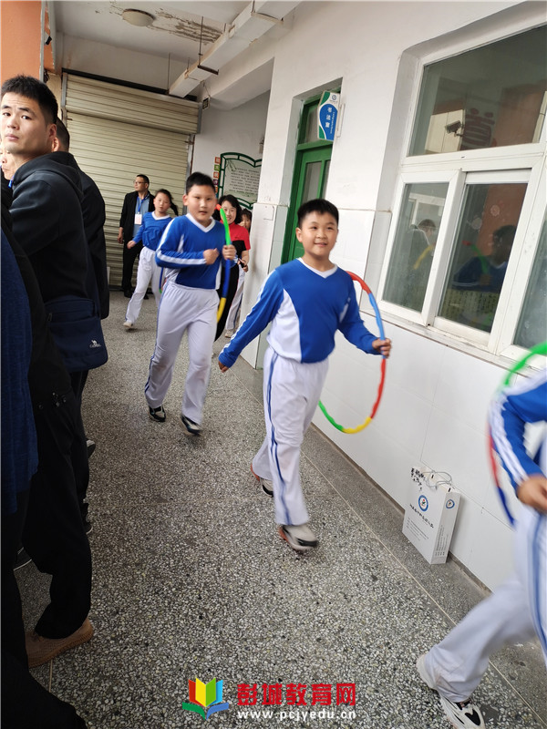 http://www.pcjyedu.cn/upload/2021-05-15/2bcb653436616b6e33e25d993589eacd.jpg