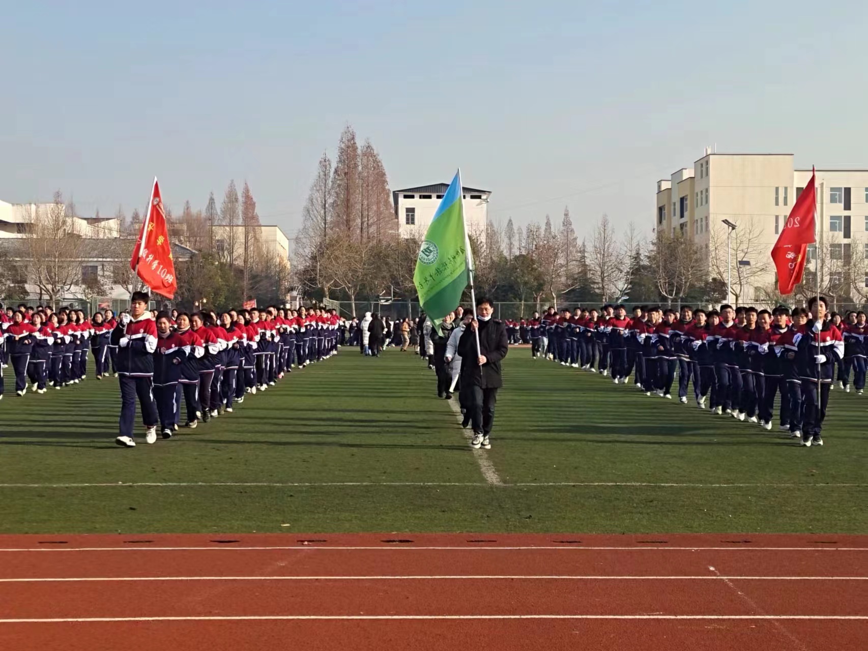 4.jpg 4.jpg
